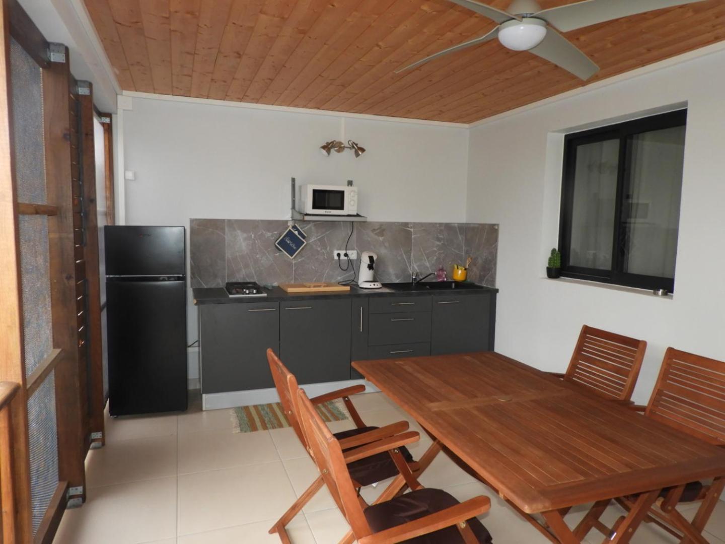 Les Metisses Apartment Saint Pierre Bagian luar foto